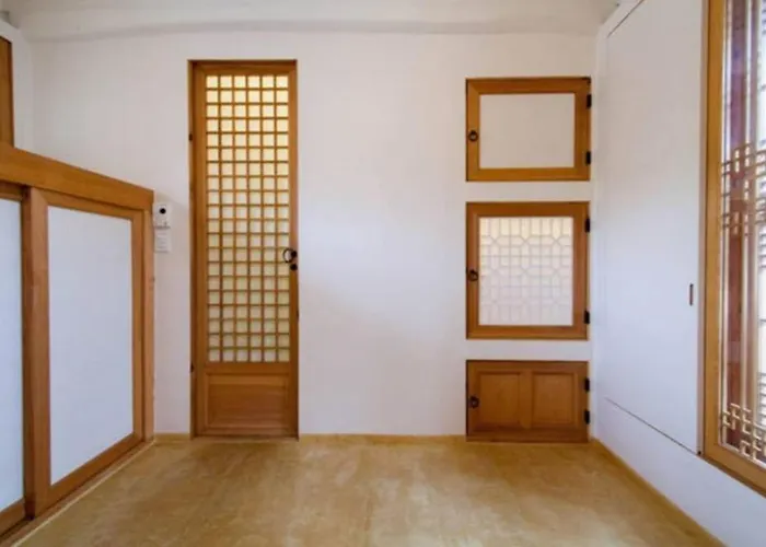 Korean Traditional House Built By Masters