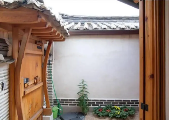 Pensión Korean Traditional House Built By Masters