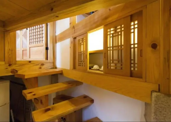 Pensión Korean Traditional House Built By Masters *